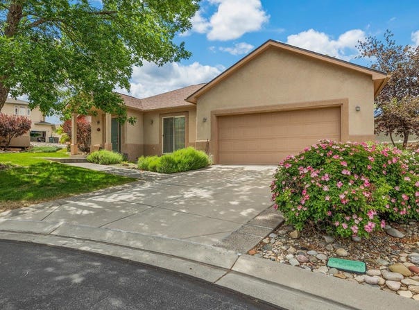 2384 Ridge Circle Drive, Grand Junction, CO 81507