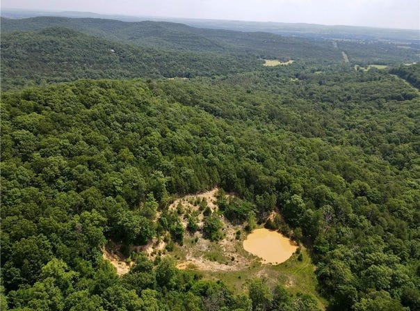 County Road 207, Eureka Springs, AR 72632