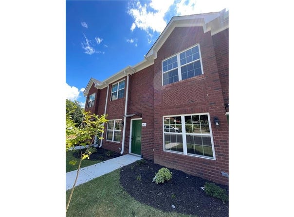 2447 Terrace View NW, Gainesville, GA 30501