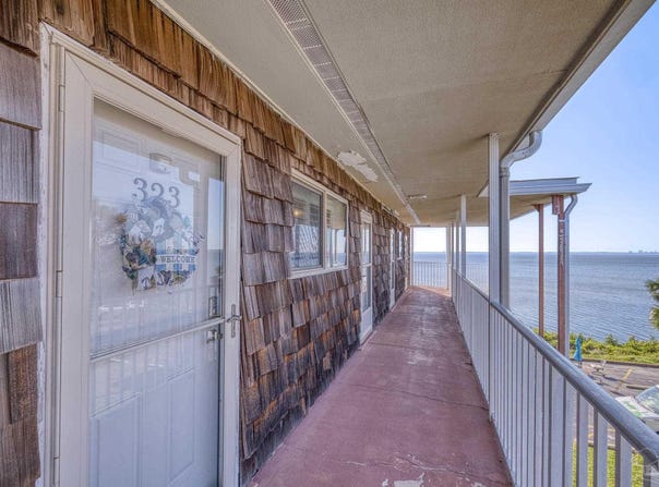 600 Scenic Hwy, Pensacola, FL 32503