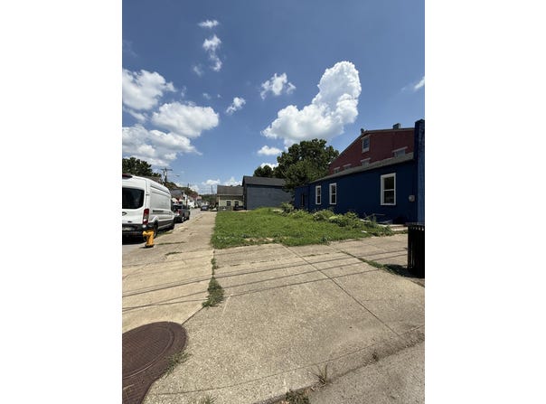 1322 Greenup Street, Covington, KY 41011