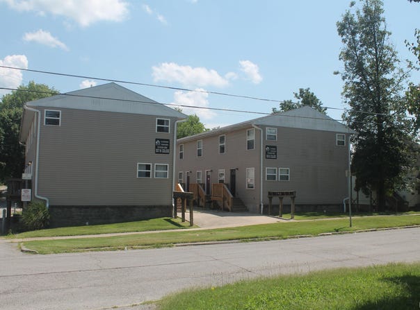 507-509 W COLLEGE Street, Carbondale, IL 62901