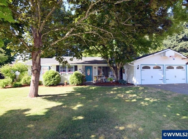 705 Ventura St N, Keizer, OR 97303