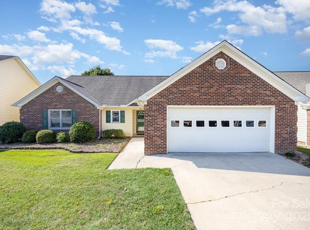 118 Pond View Drive, Salisbury, NC 28147