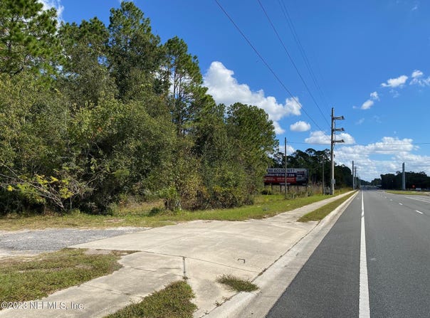 FL SR 20 Highway, Interlachen, FL 32148