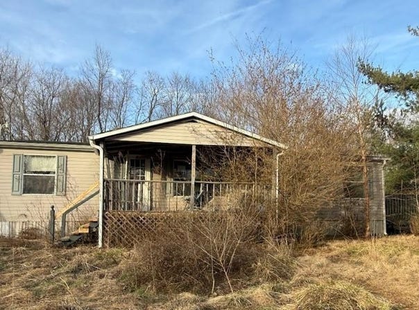5127 LaCenter Road, Barlow, KY 42024