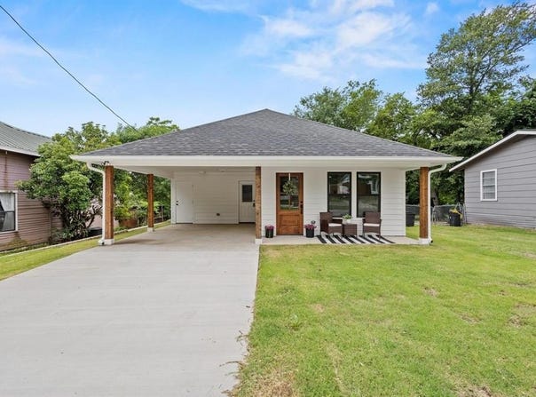 308 Santa Fe, Wolfe City, TX 75496