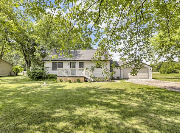 10410 Cady Road, Jackson, MI 49201