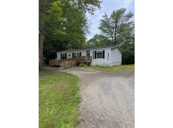 47 Round Stone Road, Mount Vernon, ME 04352