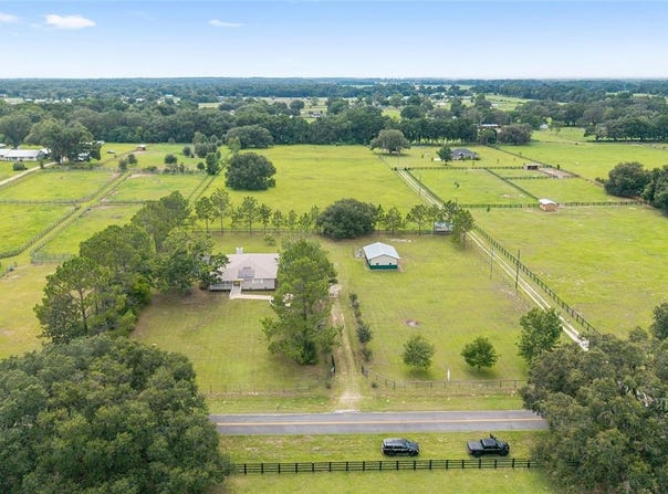 10904 NE 41ST TERRACE, ANTHONY, FL 32617