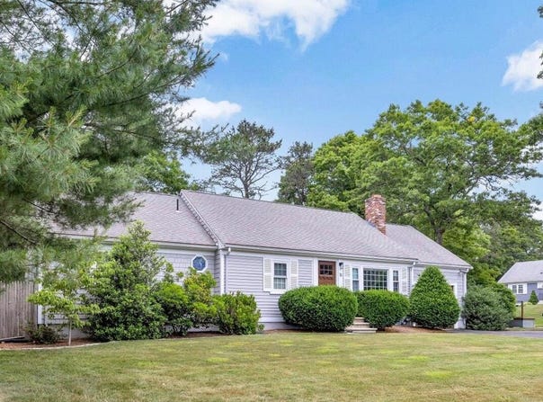 16 Pine View Drive, Cotuit, MA 02635