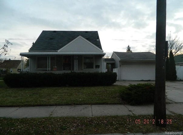 637 Park Avenue, Lincoln Park, MI 48146