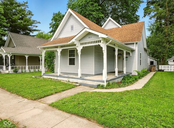 813 Cottage Avenue, Columbus, IN 47201