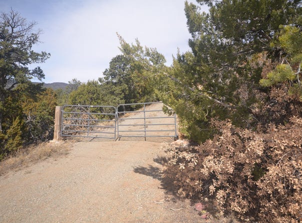 Sangre De Cristo Drive, Cedar Crest, NM 87008