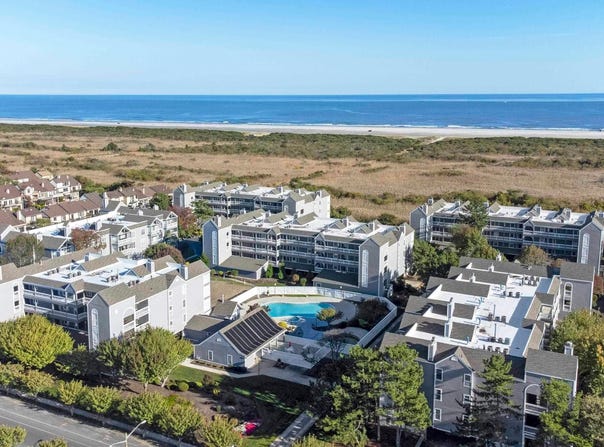 4800 Harbor Beach Blvd, Brigantine, NJ 08203