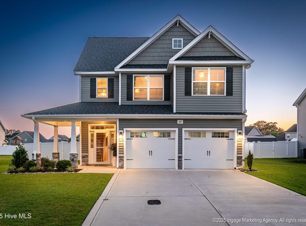 419 Holly Grove Drive, Winterville, NC 28590