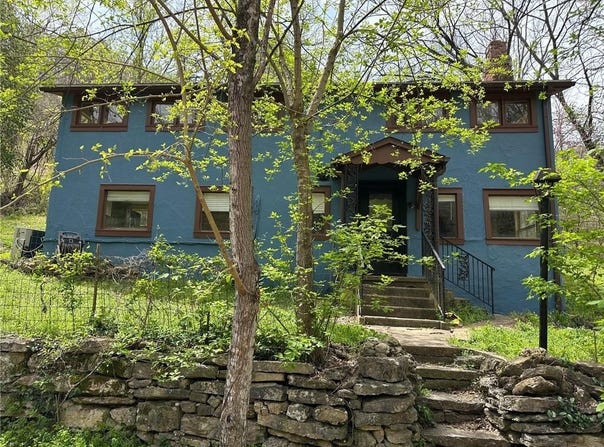 138 Mill Hollow  RD, Eureka Springs, AR 72632