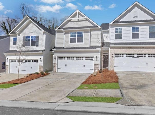 2 Trace Bluff, Dawsonville, GA 30534