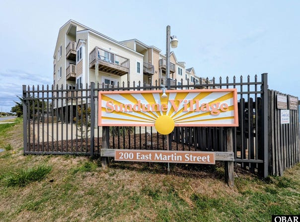 200 E Martin Street, Kill Devil Hills, NC 27948
