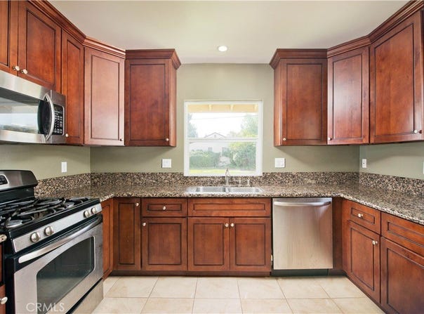 17561 Bullock Street, Encino, CA 91316