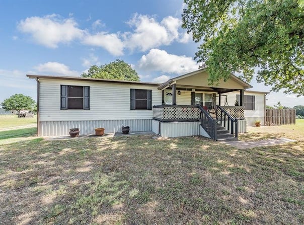 231 Prairie Lane, Azle, TX 76020