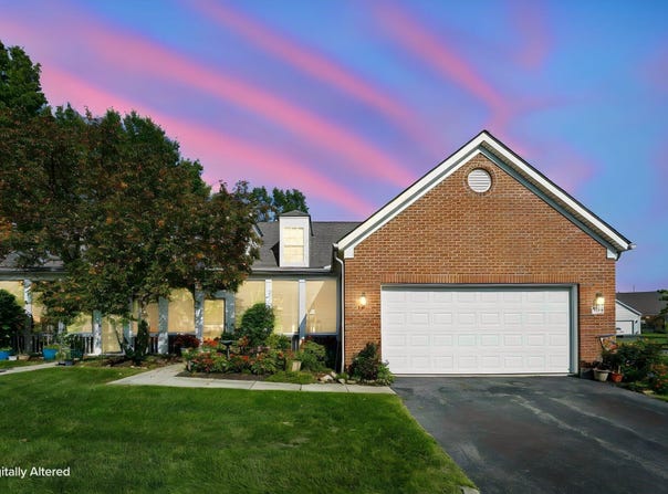 5998 Naughten Pond Drive, Columbus, OH 43213