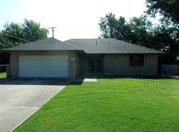 627 N Dorothy Avenue, Shawnee, OK 74801