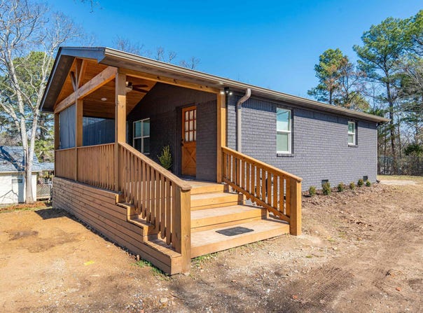 211 CLAIRMONT Street, Hot Springs, AR 71901