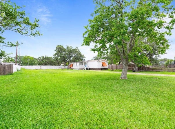 4134 LOOP 1781, ROCKPORT, TX 78382