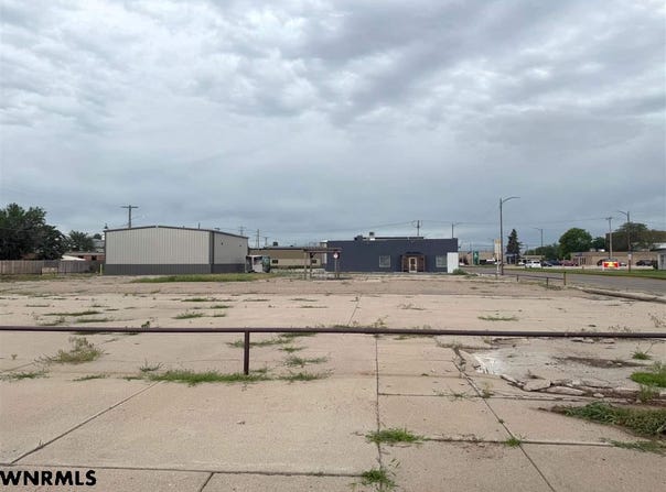 2119 BROADWAY, Scottsbluff, NE 69361
