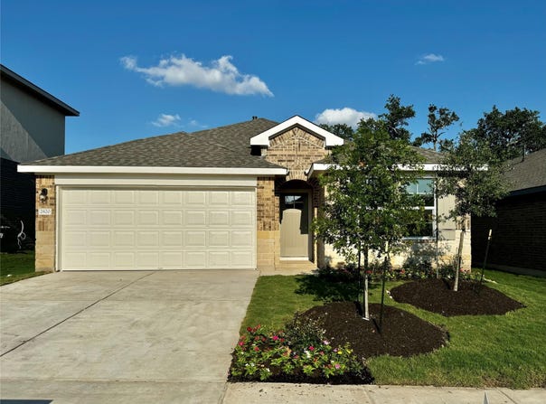 2820 Owl Head DR, Leander, TX 78641