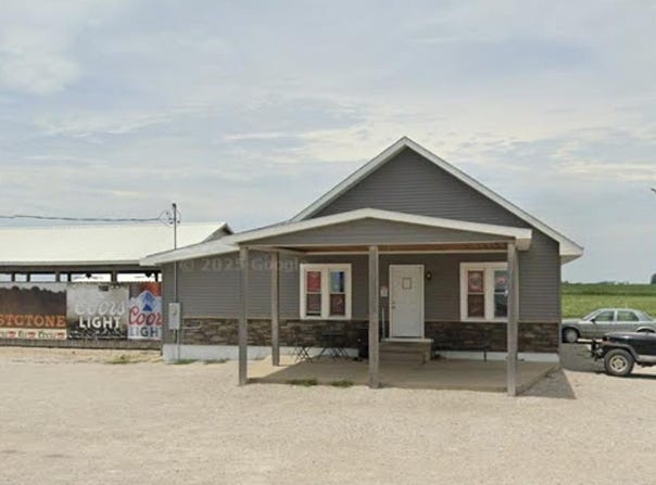 710 FRONT Street, Harvel, IL 62538