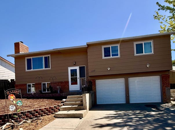 3106 GREENBRIAR Avenue, Farmington, NM 87402