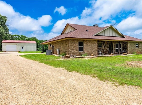 1730 County Road 1103, Athens, TX 75751