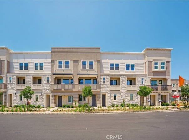 107 N First Avenue, Upland, CA 91786