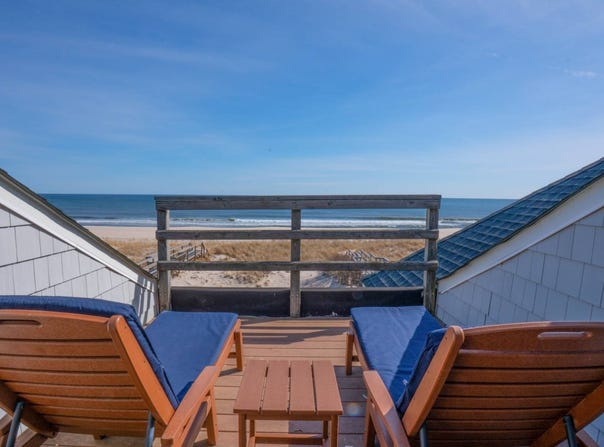 825 DUNE RD, Westhampton Beach, NY 11978