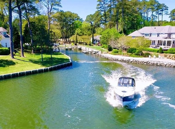 952 Oriole Drive, Virginia Beach, VA 23451
