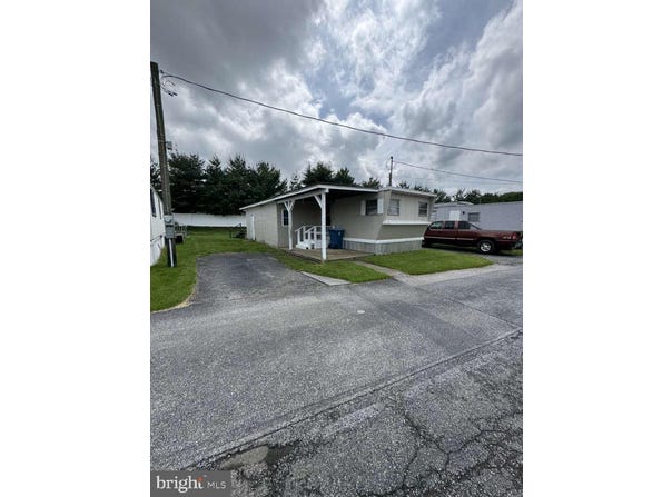 3720 DAVIDSBURG ROAD, DOVER, PA 17315
