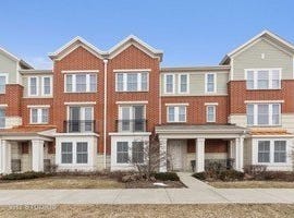 203 W Hyde Street, Arlington Heights, IL 60005