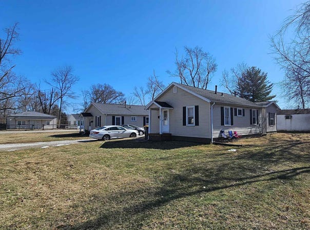 2210 E 7th Street, Bloomington, IN 47408