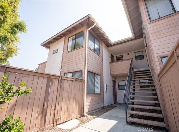 1317 Massachusetts Avenue, Riverside, CA 92507