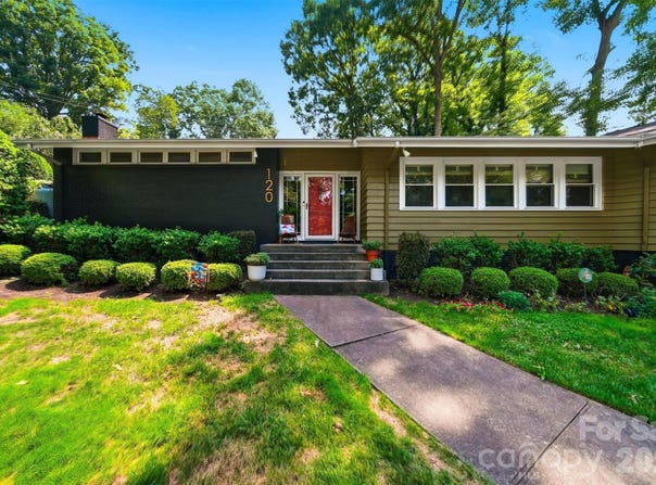 120 Woodland Drive, Morganton, NC 28655