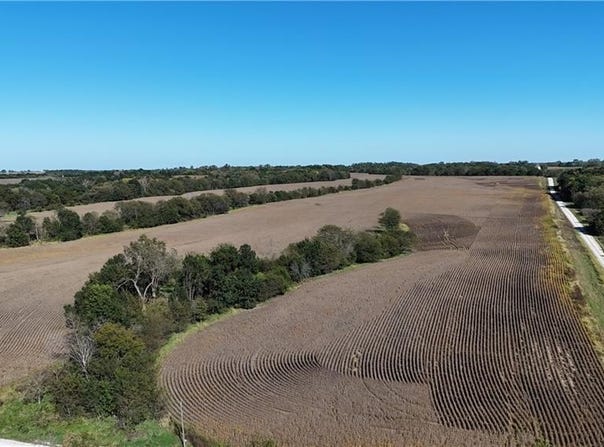 SE Frank Ross RD, Maysville, MO 64469