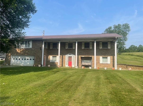 1325 Oh-93, New Lexington, OH 43764