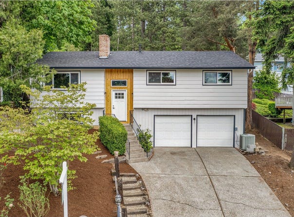 6423 SE HULL AVE, Milwaukie, OR 97267