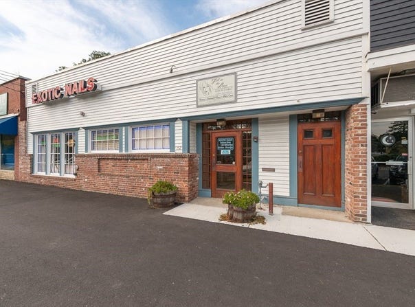 152 Main St, Pepperell, MA 01463