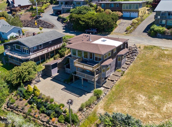 35520 Lower Loop Road, Pacific City, OR 97135