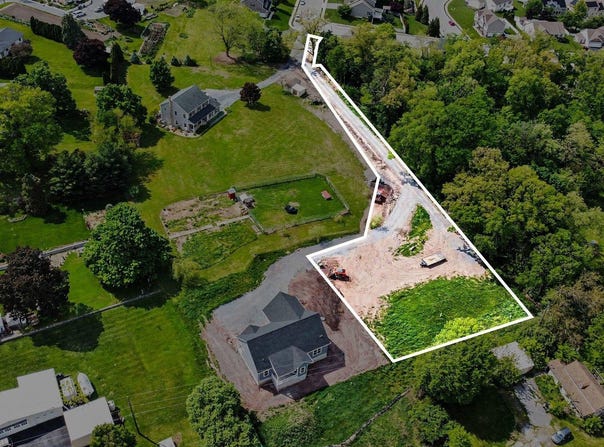 104 CARRIAGE Way lot: 2, EAST EARL, PA 17519