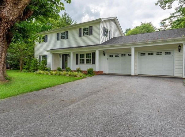 144 Mountain View, Abingdon, VA 24211