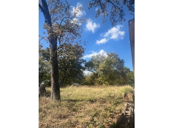 000 Bonham Street, Paris, TX 75460